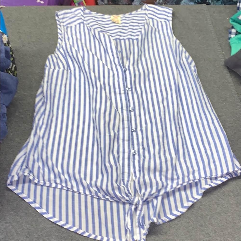 Button up Tank